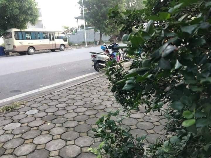 PHAN-LO--NHA-DEP--GAN-Ho--SAN-RONG.-DT-60-m2.-04-Tang.-MT-4.0-.-Gia-chao-4.9-ty.-20